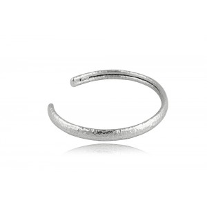 Hammered cuff bracelet in rhodium-plated sterling silver 925°