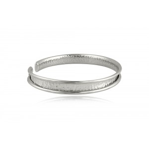 Men's hammered cuff bracelet in rhodium-plated sterling silver 925° Men's hammered cuff bracelet in rhodium-plated sterling silver 925°