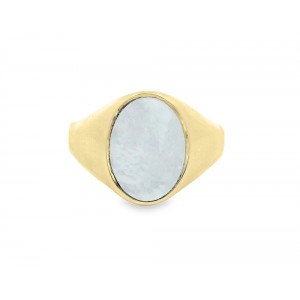 Oval Chevalier Ring with Mother of Pearl in 14K Yellow Gold