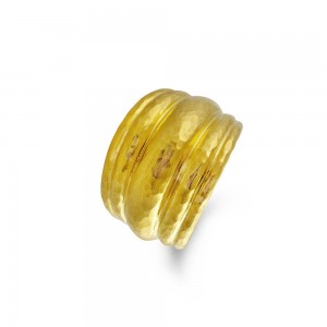 Σφυρήλατο δαχτυλίδι από χρυσό Κ18