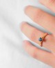 Μονόπετρο δαχτυλίδι με μπλε ζαφείρι από χρυσό Κ18