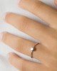 Σφυρήλατο μονόπετρο δαχτυλίδι από λευκόχρυσο Κ18 με διαμάντι 0.08ct