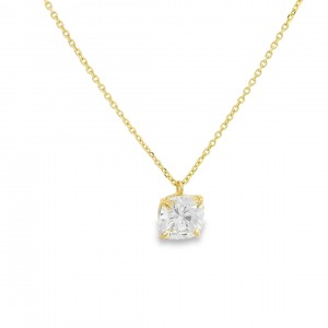 Solitaire necklace with cushion diamond in 18k gold