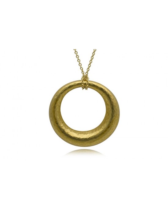 Circle Hammered Necklace in 18k Gold 