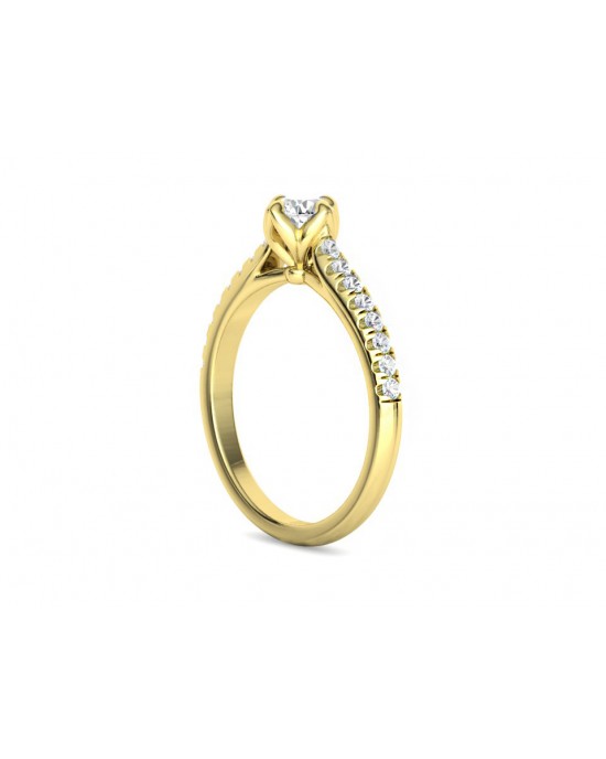 Μονόπετρο δαχτυλίδι από χρυσ΄ό Κ18 με διαμάντι μπριγιάν 0.30ct με πέτρες στο πλάι και πιστοποίηση GIA