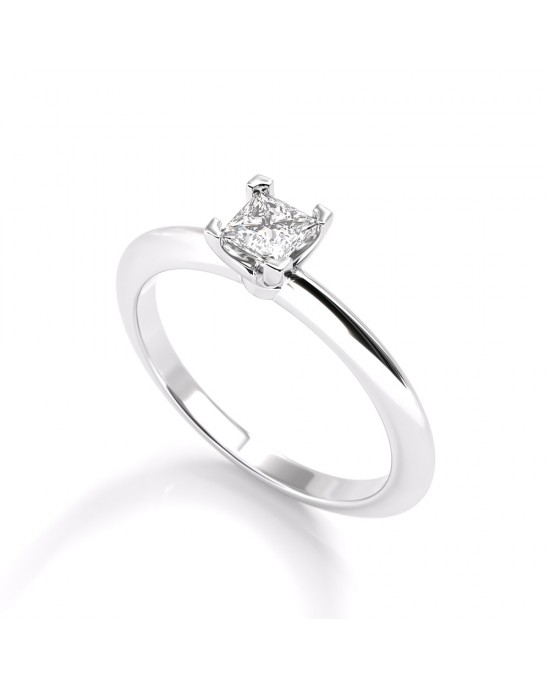 Μονόπετρο δαχτυλίδι με τετράγωνο διαμάντι princess cut 0.40ct από λευκόχρυσο Κ18 με πιστοποίηση GIA