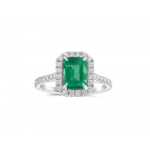 Halo cluster ring with emerald and diamonds in 18k white gold