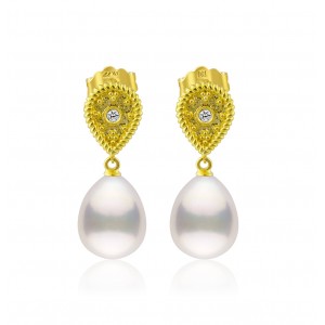 Βυζαντίνα σκουλαρίκια ΄δάκρυα με μαργαριτάρια και διαμάντια από χρυσό Κ18 