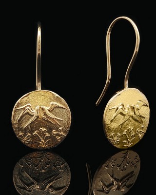 Κρεμαστά Σκουλαρίκια Γούρι 2026 Ἀναγέννησις από Επιχρυσωμένο Ασήμι 925