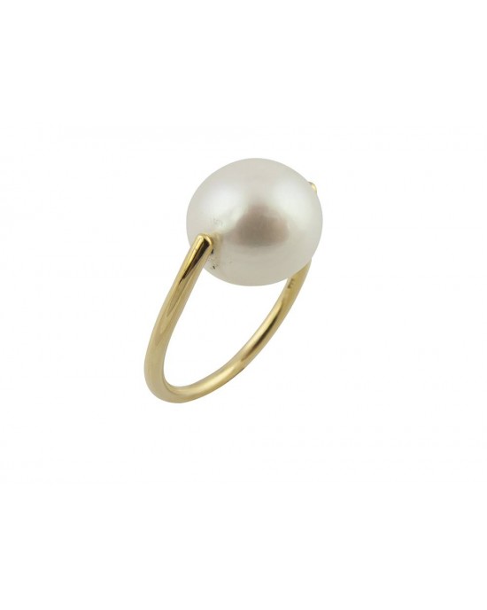 Caramel ring with baroque white pearl in 18k gold