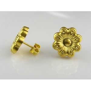 Daisy earrings in 18k gold