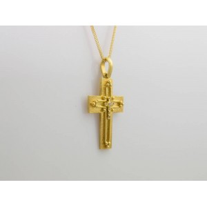 Byzantine cross with granulation technique and diamonds in 18K gold and chain Byzantine cross with granulation technique and diamonds in 18K gold and chain
